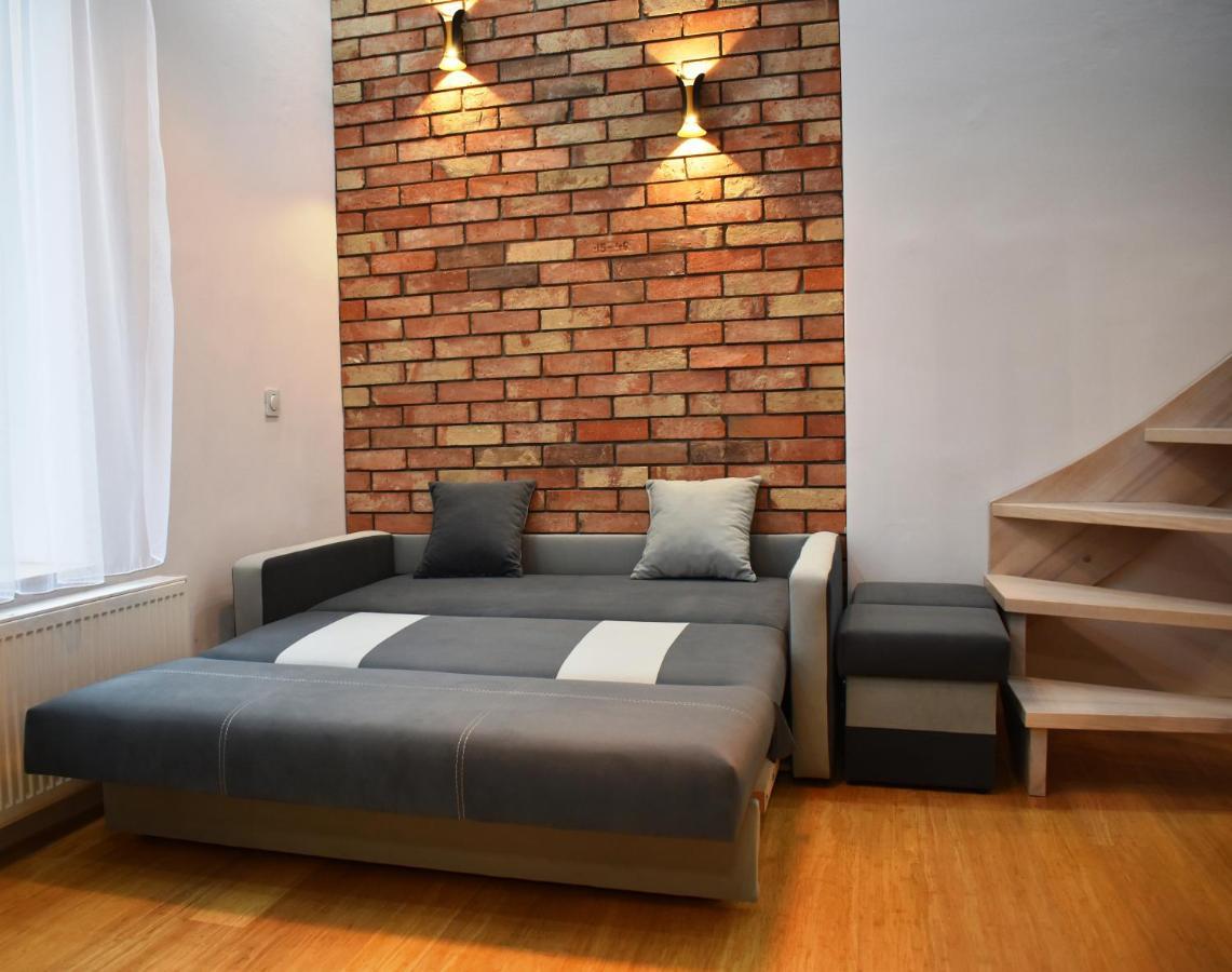 Old Cracow Apartment Красков Екстериор снимка