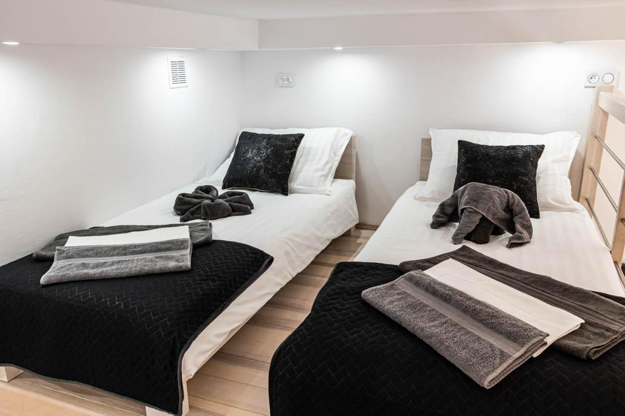 Old Cracow Apartment Красков Екстериор снимка